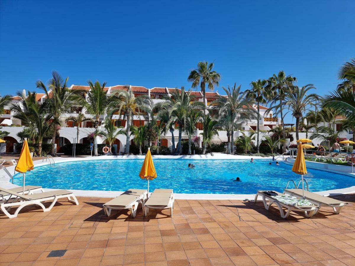 Studio Apartment No 1 Directly On The Beach And Sea, Terrace, Heated Pool, Wifi Playa de las Américas Eksteriør billede