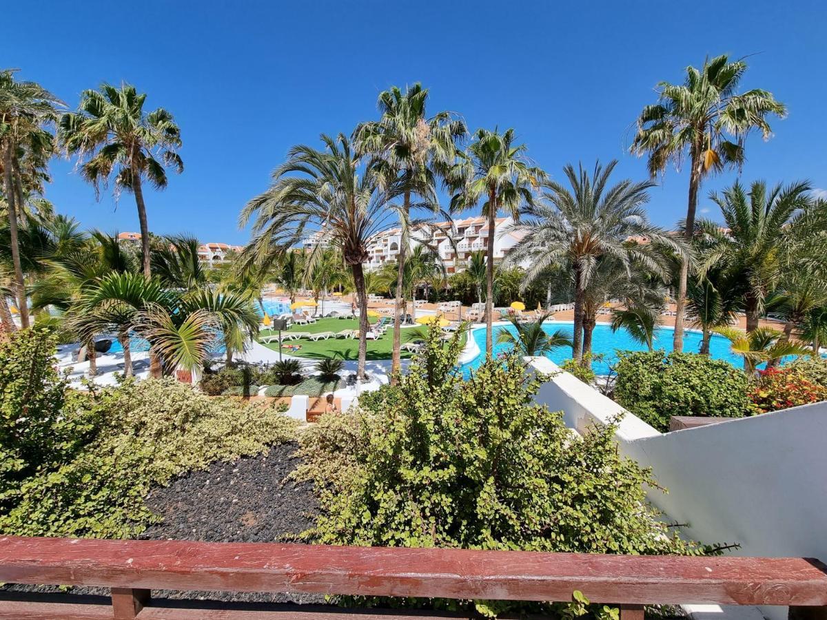 Studio Apartment No 1 Directly On The Beach And Sea, Terrace, Heated Pool, Wifi Playa de las Américas Eksteriør billede