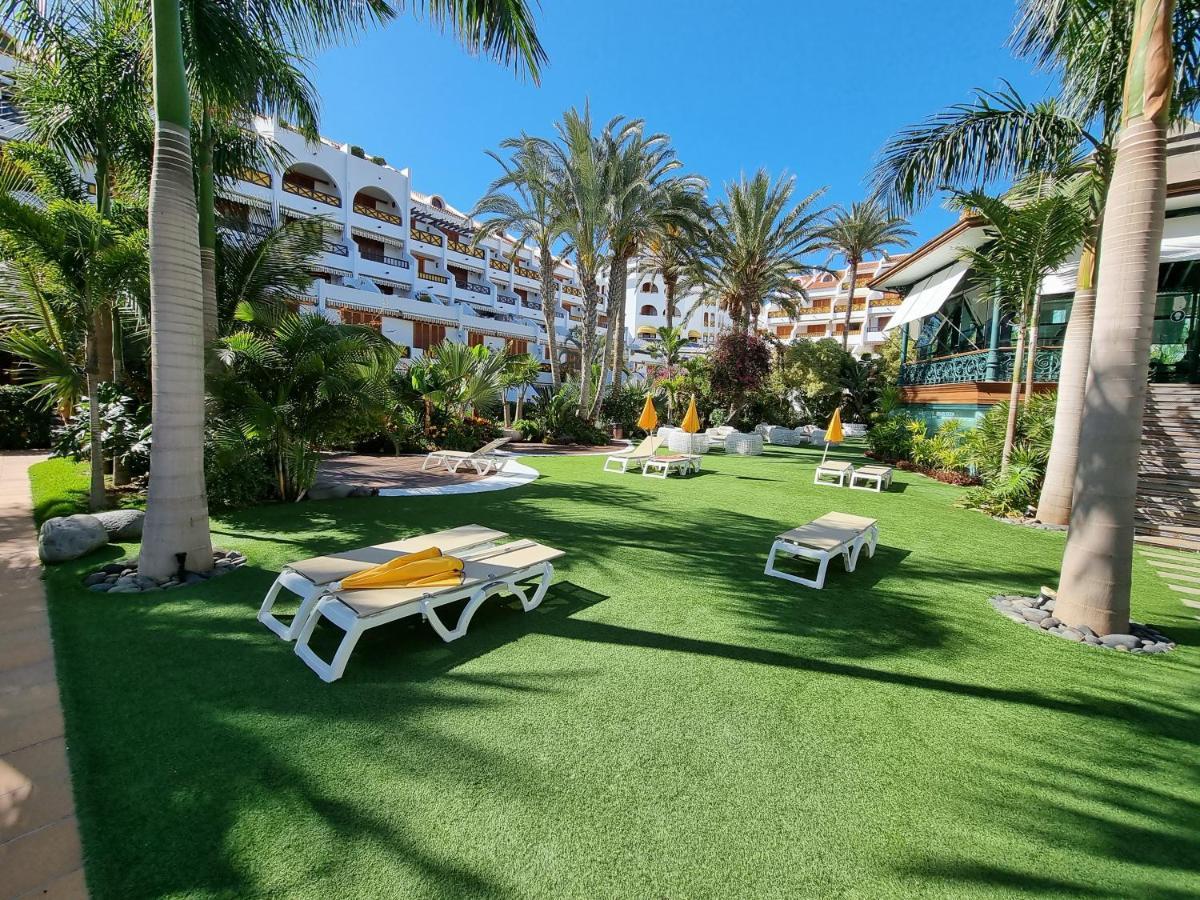 Studio Apartment No 1 Directly On The Beach And Sea, Terrace, Heated Pool, Wifi Playa de las Américas Eksteriør billede