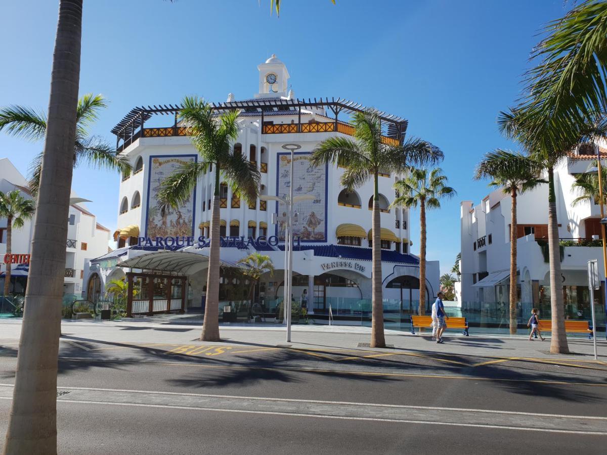 Studio Apartment No 1 Directly On The Beach And Sea, Terrace, Heated Pool, Wifi Playa de las Américas Eksteriør billede