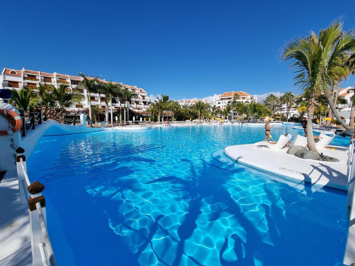 Studio Apartment No 1 Directly On The Beach And Sea, Terrace, Heated Pool, Wifi Playa de las Américas Eksteriør billede