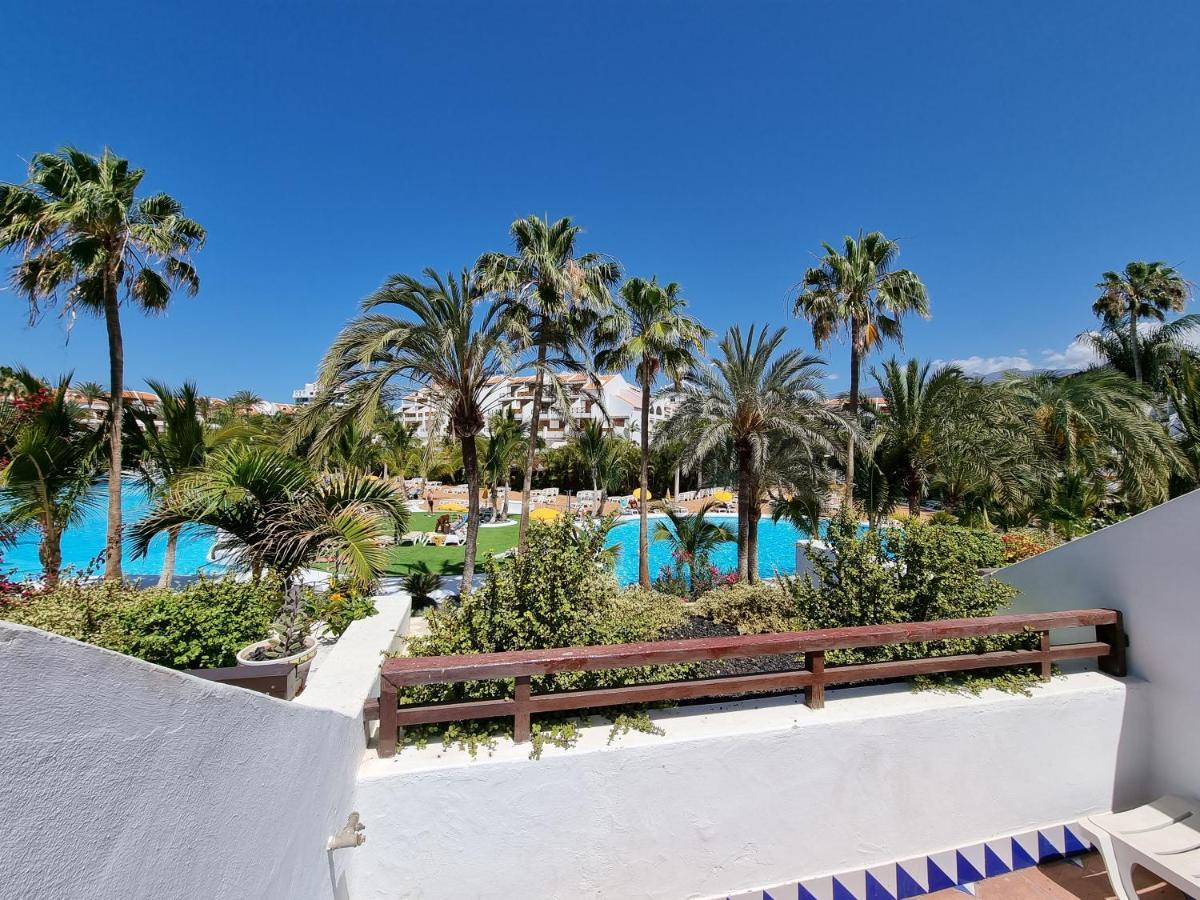 Studio Apartment No 1 Directly On The Beach And Sea, Terrace, Heated Pool, Wifi Playa de las Américas Eksteriør billede