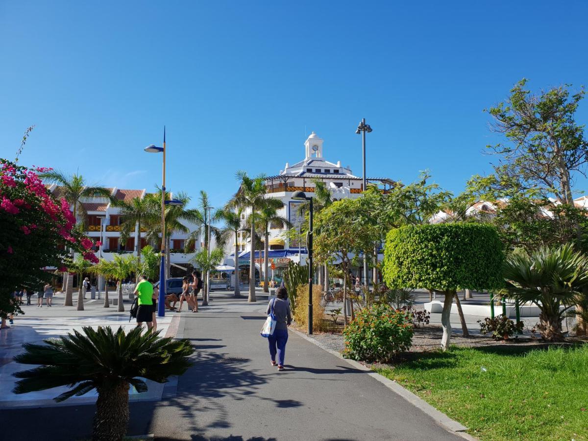 Studio Apartment No 1 Directly On The Beach And Sea, Terrace, Heated Pool, Wifi Playa de las Américas Eksteriør billede